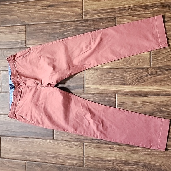 J. CREW FLEX CHINO DRIGGS IN A MAUVE COLOR SIZE 33 X 32. - Picture 2 of 5